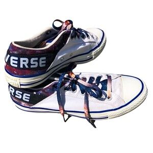 Converse White/Galaxy Converse All-Stars! NEW GALAXY LACES SZ 10! EUC!